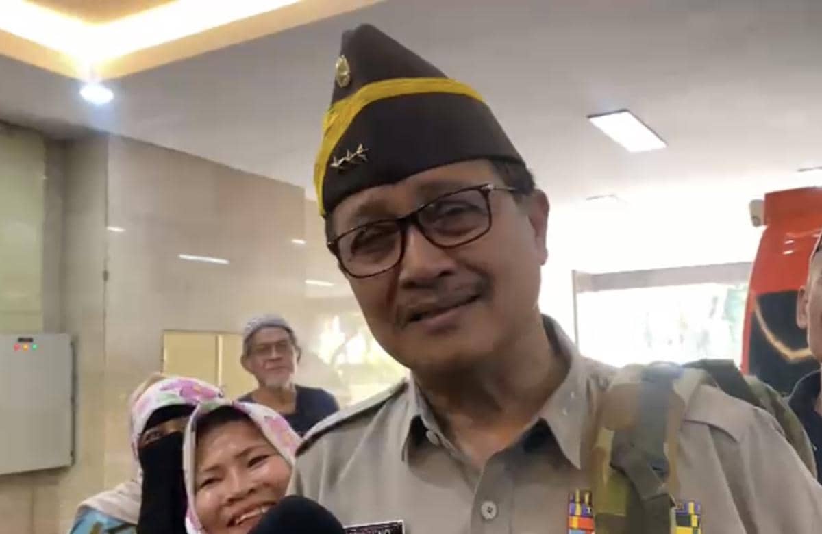 Pakai Seragam Purnawirawan, Eks Wakapolri Oegroseno Penuhi Undangan Polri