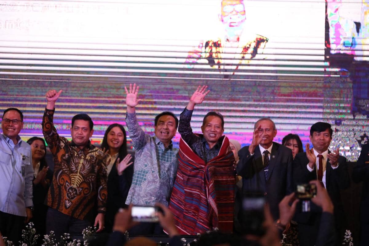 Menteri Koperasi RI Ferry Juliantono mengunjungi Universitas HKBP Nommensen dalam agenda kunjungan resmi.