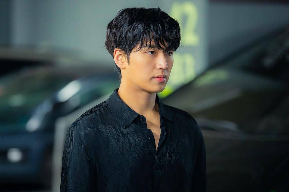 5 Teori Penonton Mengenai Kang Jin Hwan di Spooky in Love