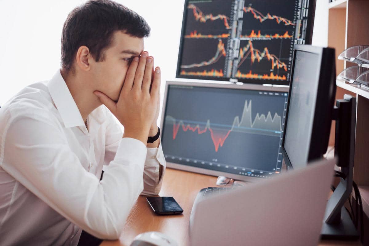 ilustrasi market crash