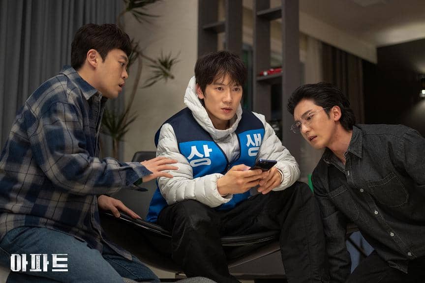 5 Ironi yang Digambarkan dalam Drakor The Apartment Job