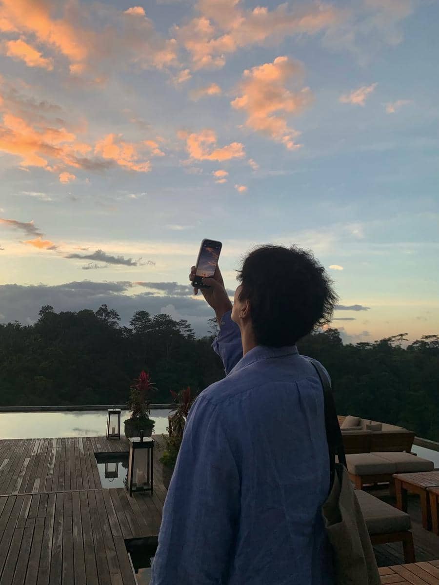 potret Hong Jong Hyun liburan di Bali