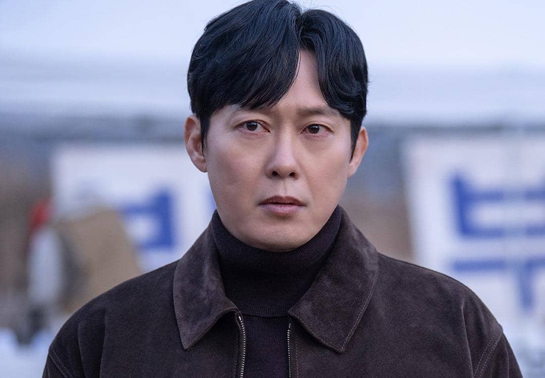5 Paradoks Karakter Lee Chung Won di The Apartment Job