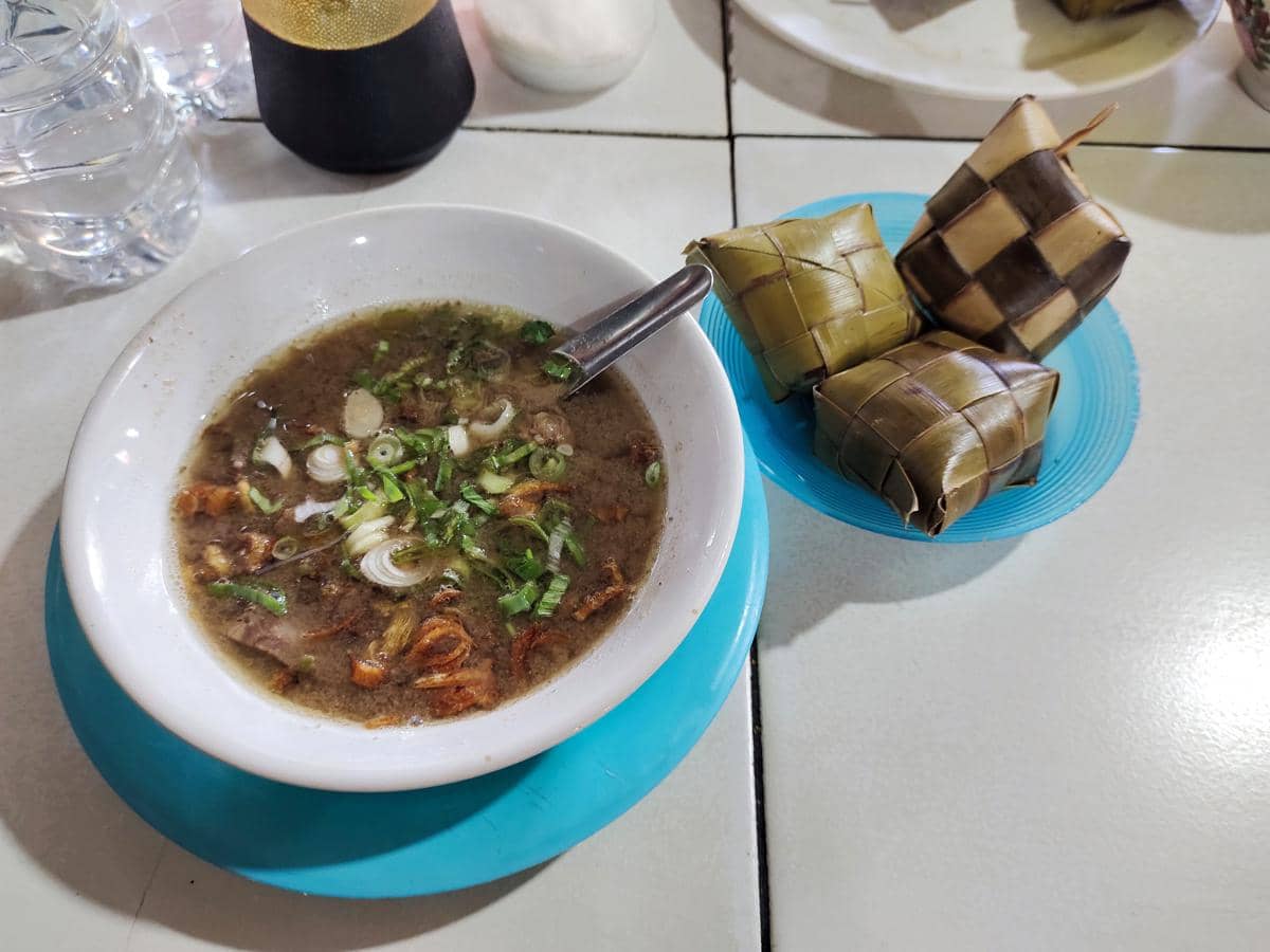 ilustrasi coto makassar