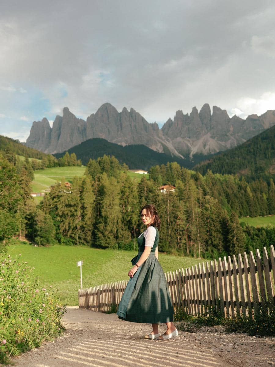 Photoshoot Shandy Aulia dan Claire di Bolzano