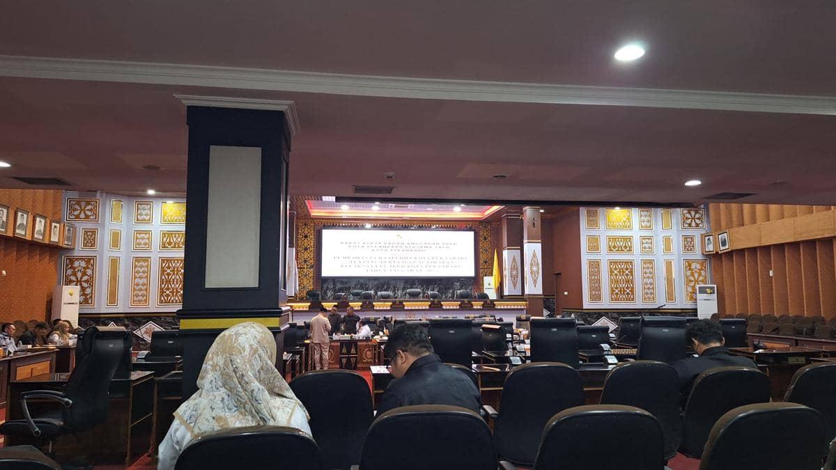 Fraksi PDIP Walkout dari Rapat Banggar Bersama TAPD Pekanbaru