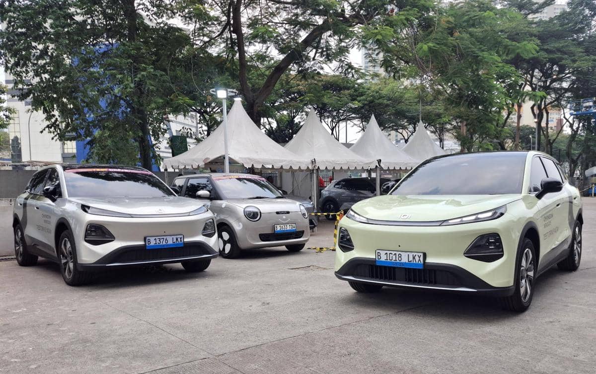 Model-model mobil Changan tersedia untuk dicoba pengunjung melalui sesi test drive yang disediakan.
