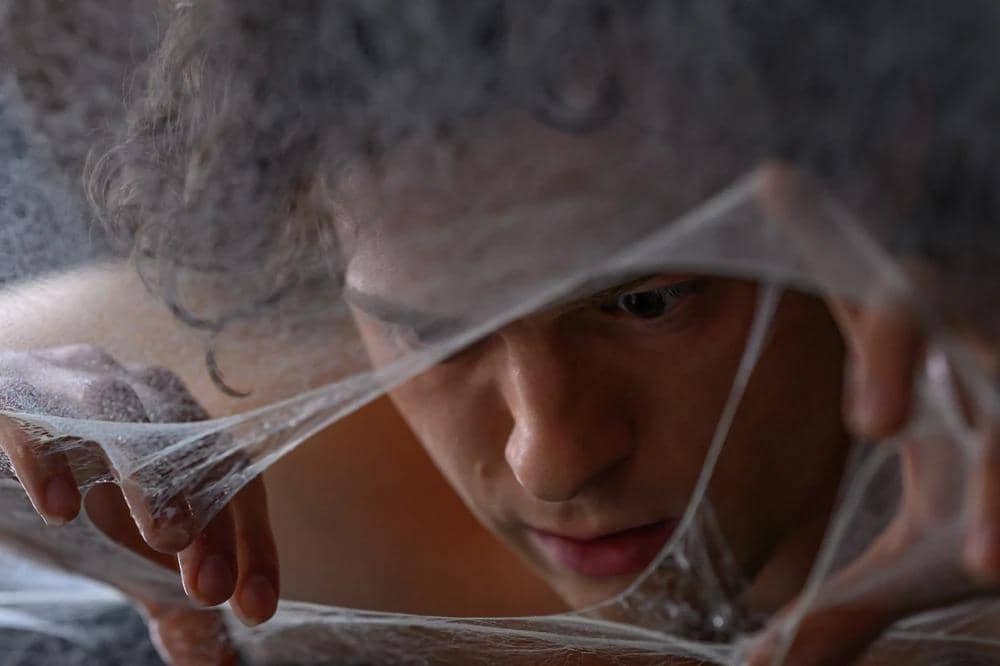 Cuplikan adegan film Spider-Man: Brand New Day produksi Marvel Studios dalam materi promosi film tersebut.