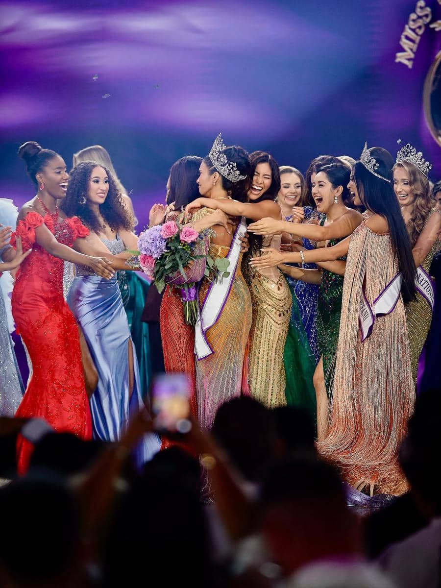 Potret Penobatan Katrina Llegado Miss Supranational 2026