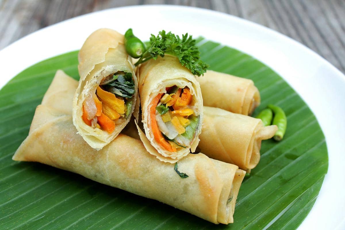 ilustrasi lumpia sayur