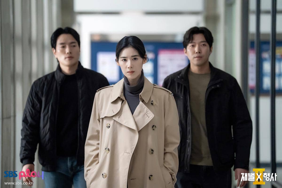 still cuts drama Flex X Cop 2