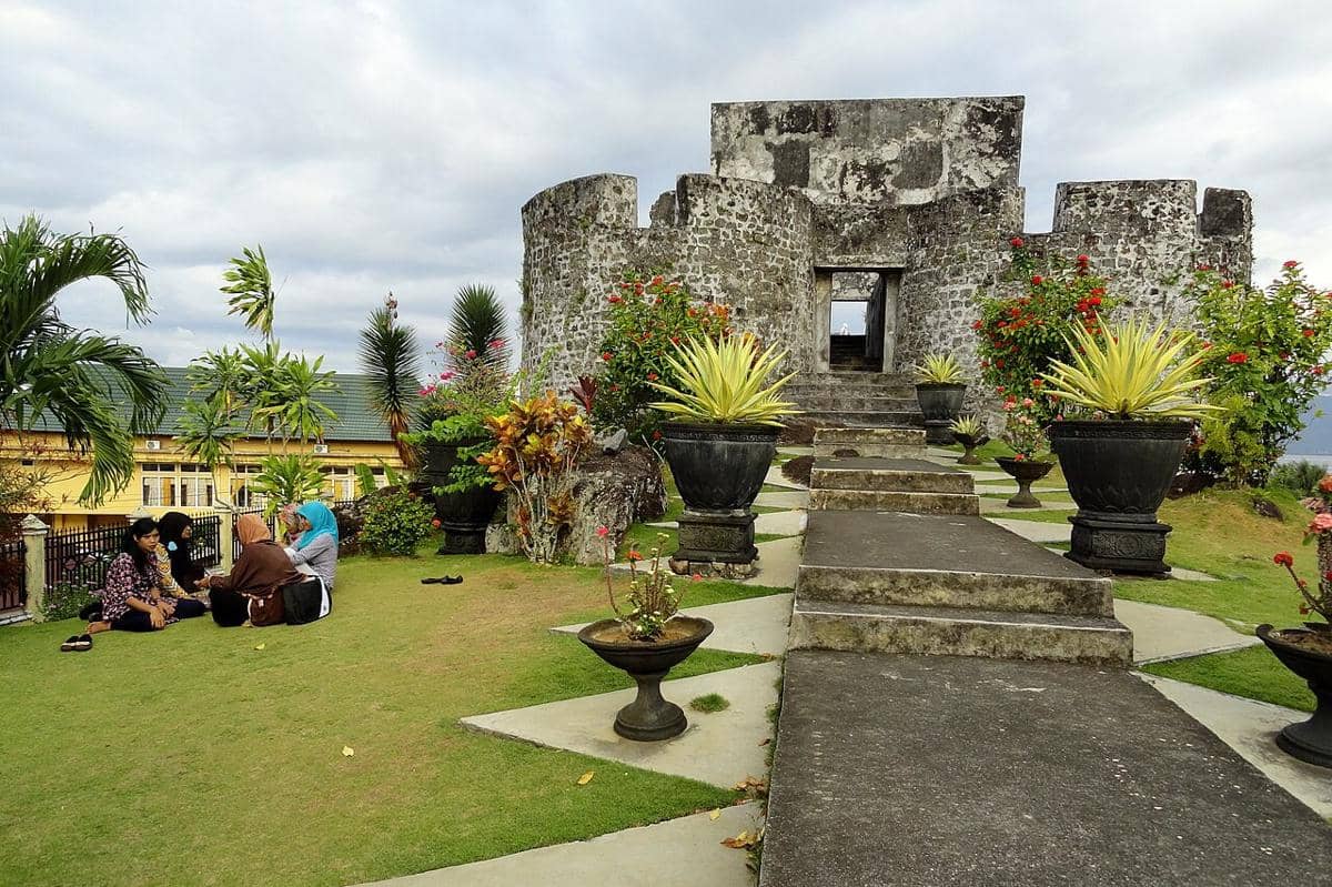Benteng Tolukko