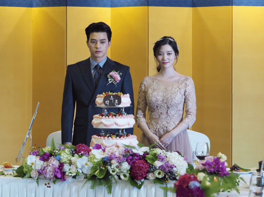 Kim Ji Hoon dan Im Ju Eun di drama The Good Thieves
