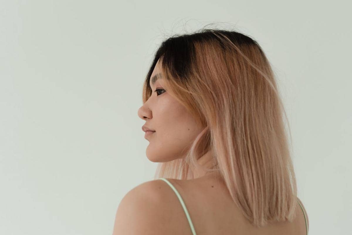 Cara Mencerahkan Rambut tanpa Bleaching Menurut Ahli, Perhatikan!