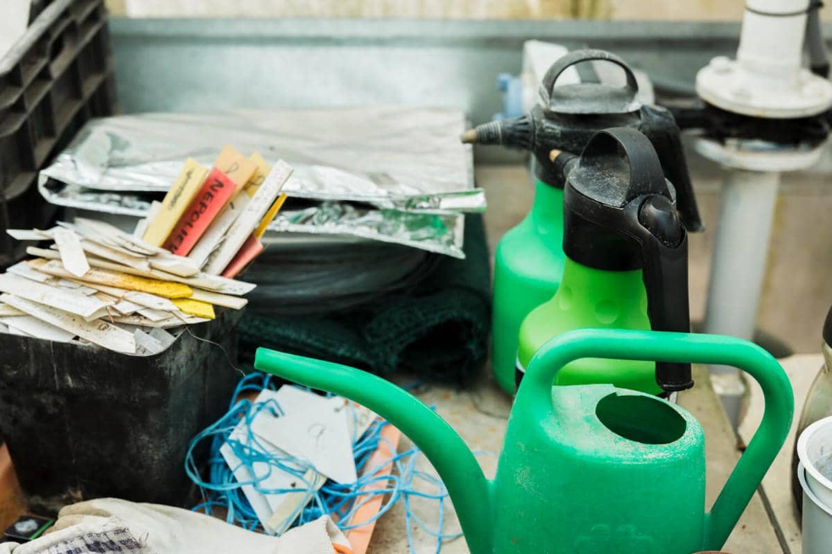 ilustrasi hoarder, hoarding disorder, berantakan