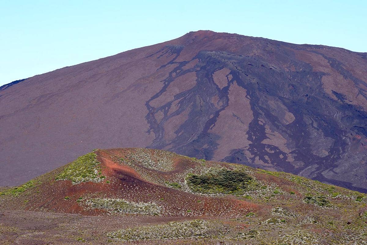 Gunung Piton de la Fournaise