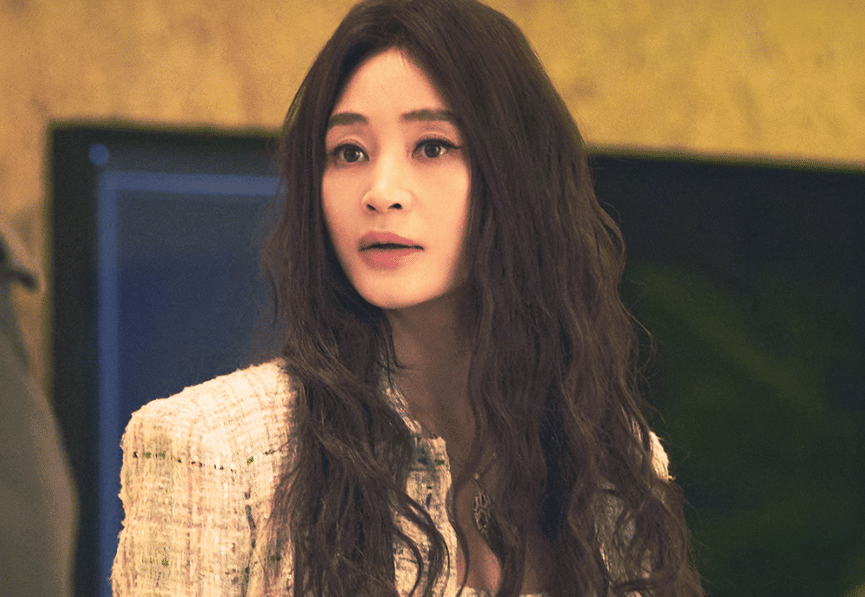 Cuplikan drama Korea The Affair Was Just The Beginning produksi Coupang Play dengan adegan para pemerannya.