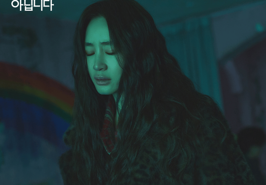 Cuplikan adegan drama Korea The Affair Was Just The Beginning produksi Coupang Play dalam tampilan layar promosi.