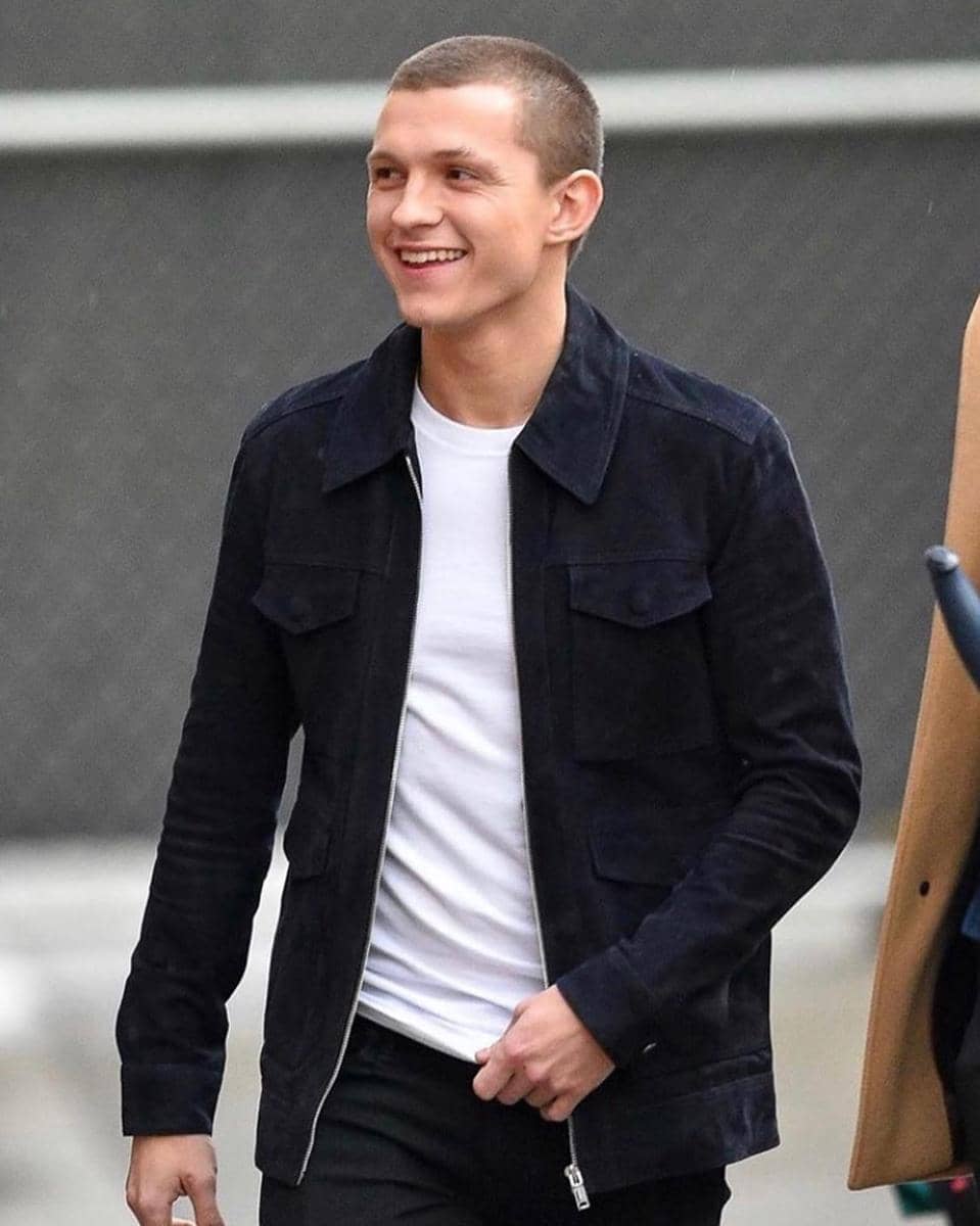 foto gaya rambut Tom Holland