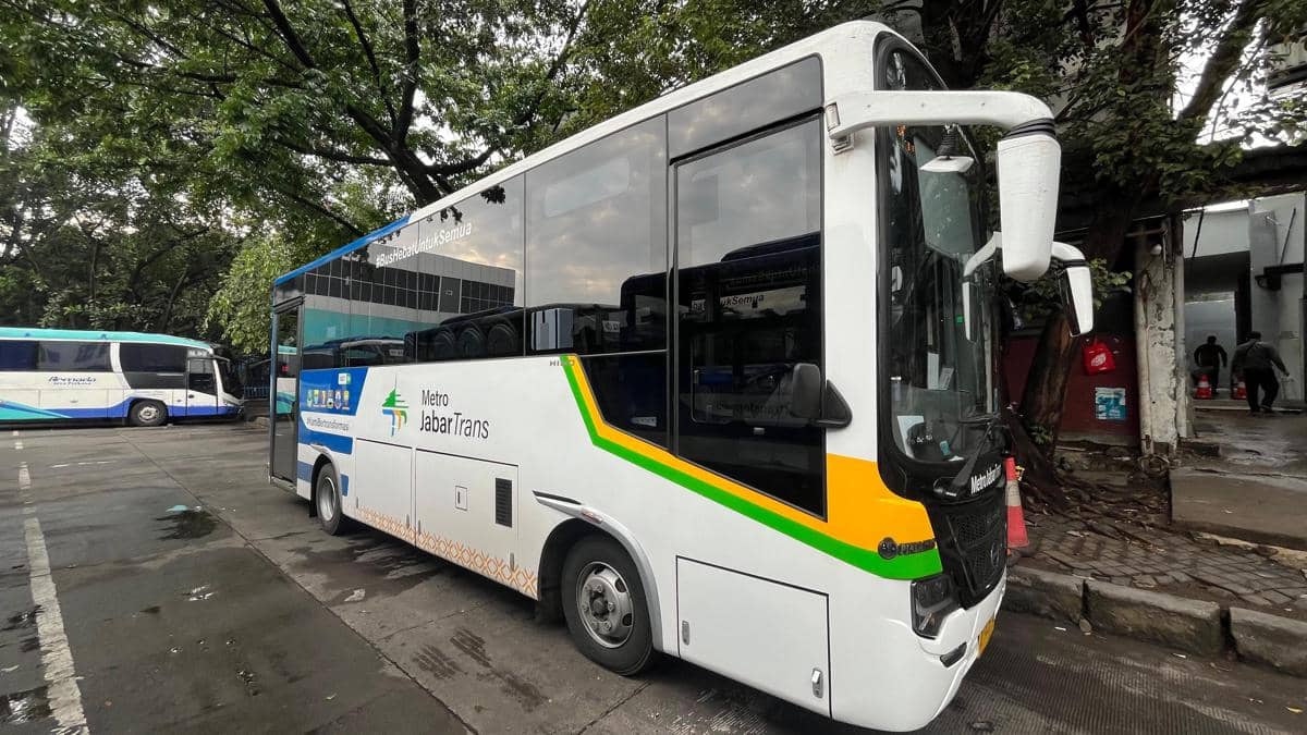 Metro Jabar Trans Layani 3 Juta Penumpang Selama Semester I 2026