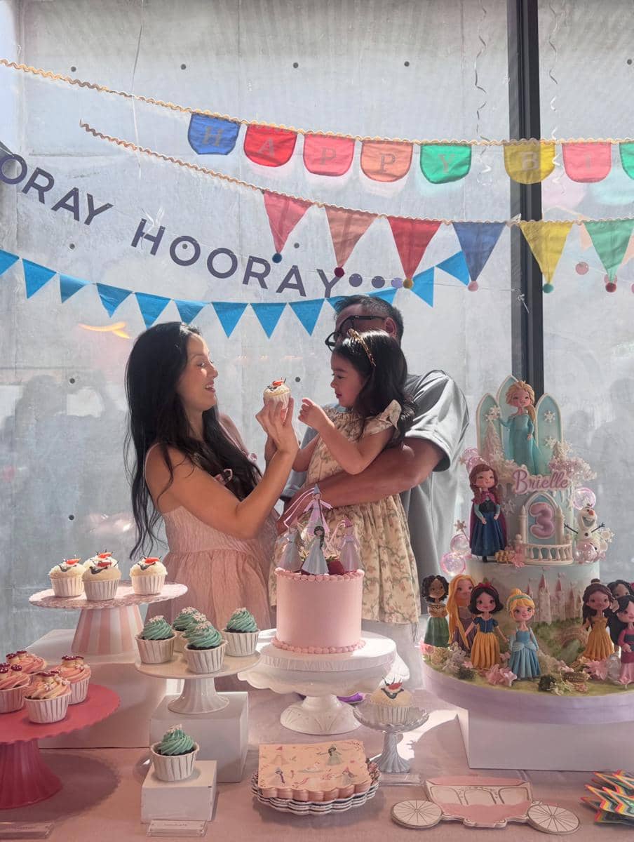 Brielle, anak Julie Estelle, merayakan momen ulang tahun dalam unggahan Instagram yang dibagikan ibunya.