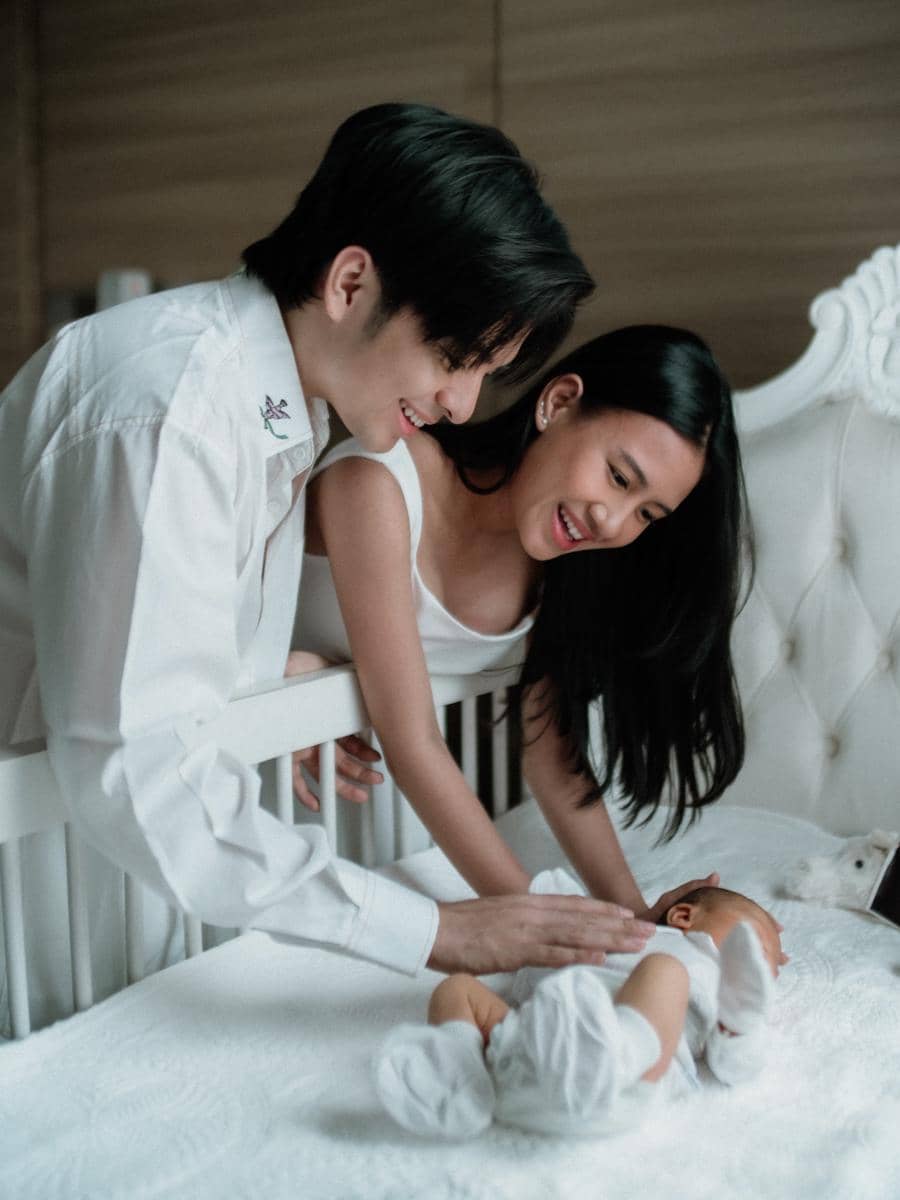 Inspirasi Newborn Photoshoot ala Shenina-Angga (instagram.com/angga)