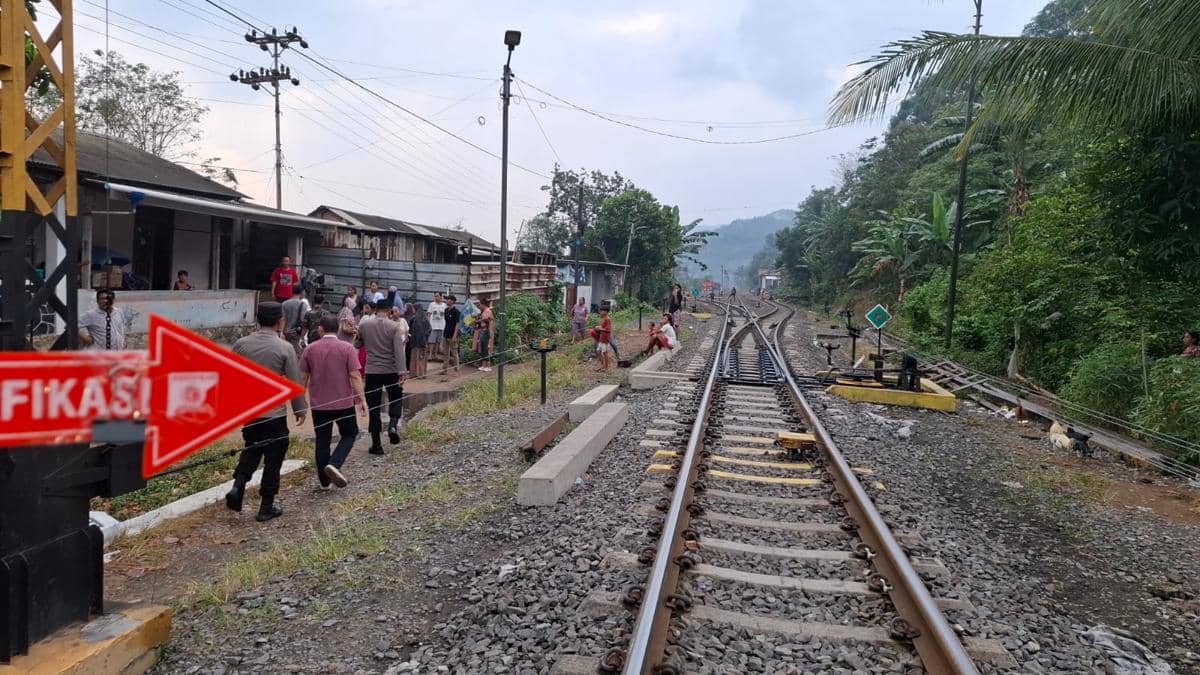 Terjadi Lagi! Lansia Tewas Tertabrak KA Babaranjang di Bandar Lampung
