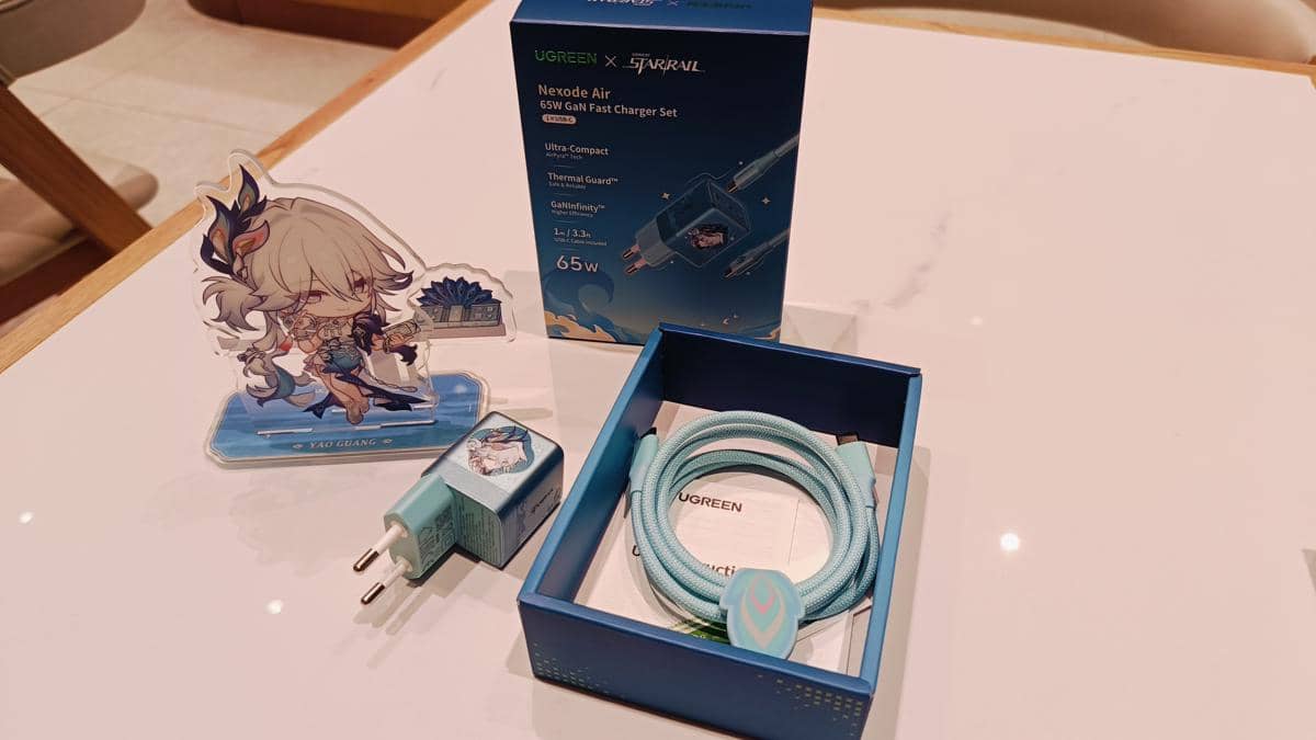 UGREEN Nexode Air Charger 65W