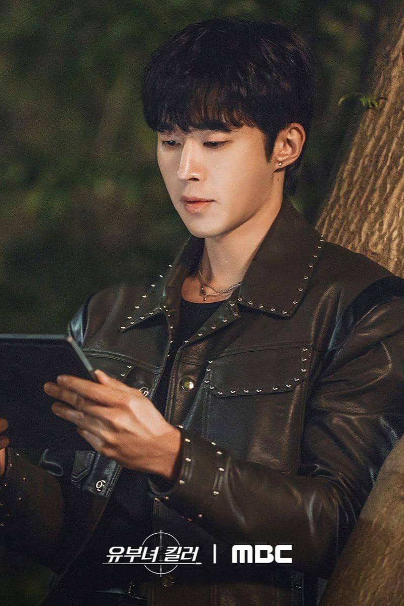 Still cut Moo Jin Sung di A Bona Fide Killer 