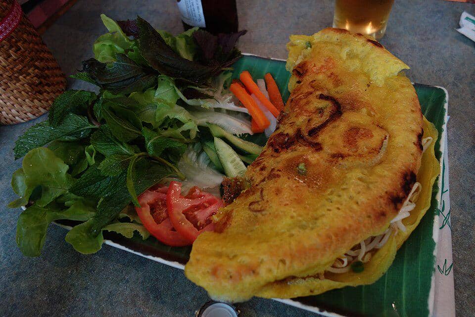 Mengenal Banh Xeo, Pancake Renyah Khas Vietnam yang Populer