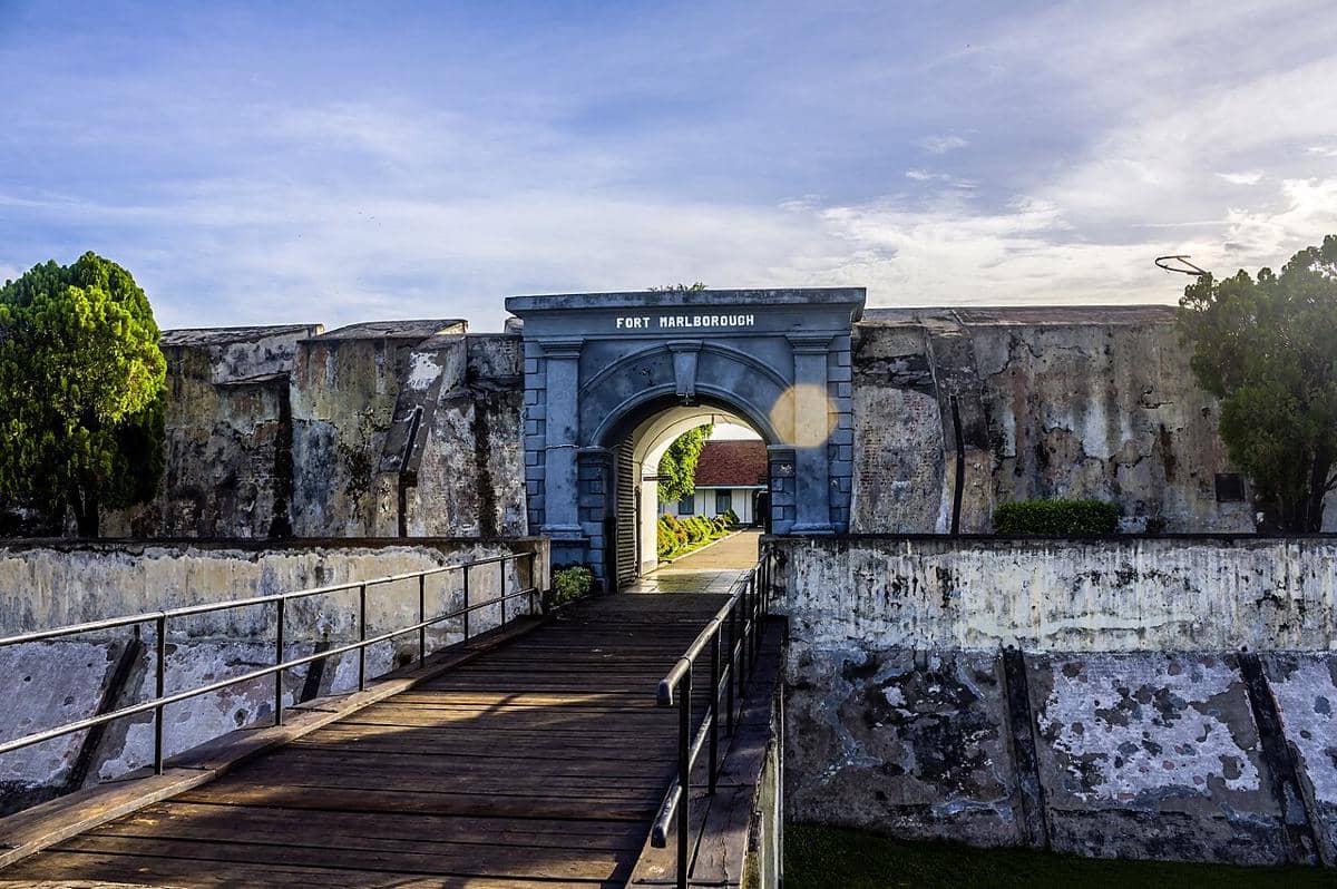 5 Benteng Tua di Indonesia yang Menyimpan Misteri Kelam Masa Kolonial