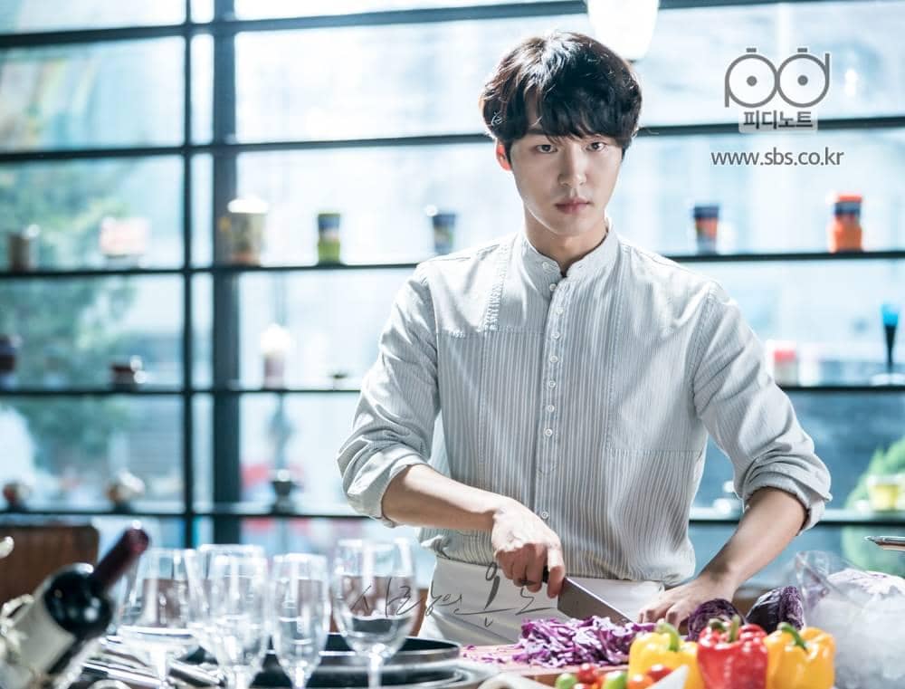 Cuplikan salah satu adegan dalam drama Korea Temperature of Love yang diproduksi dan ditayangkan oleh SBS.