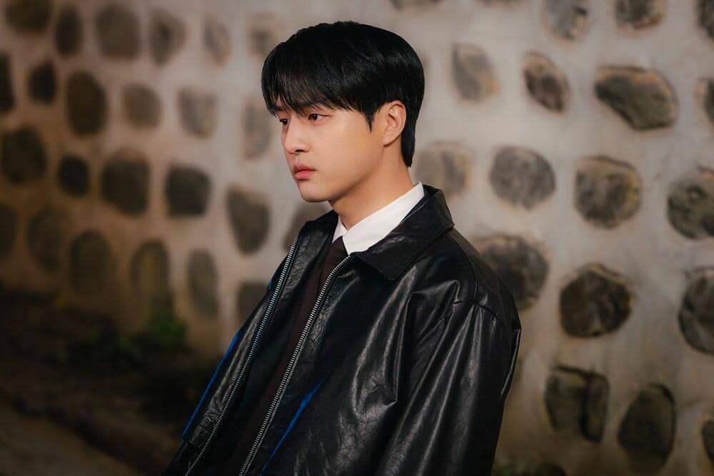 still cuts drama Spooky in Love