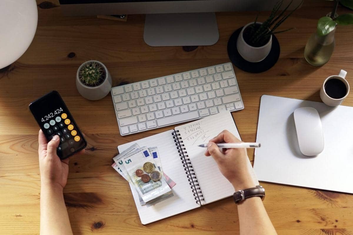 5 Alasan Kenapa Loud Budgeting Jauh Lebih Keren daripada Quiet Luxury