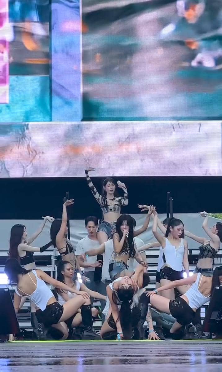 potret i-dle debut di Lollapalooza Chicago 2026