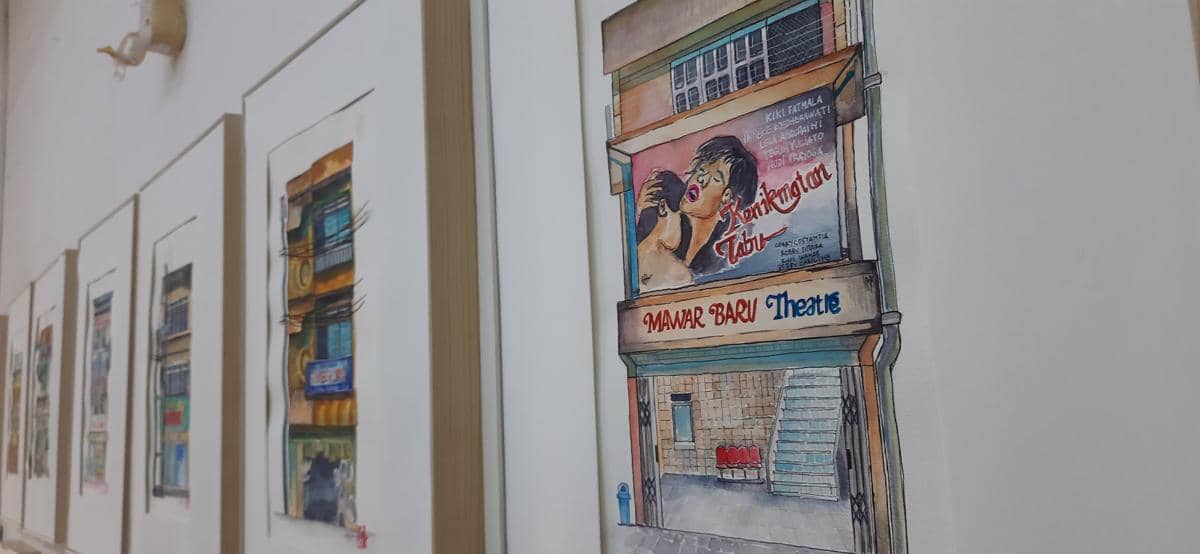 Karya lukisan dalam pameran bertajuk Tampak Depan oleh seniman Ody Yogi yang digelar di Palembang.