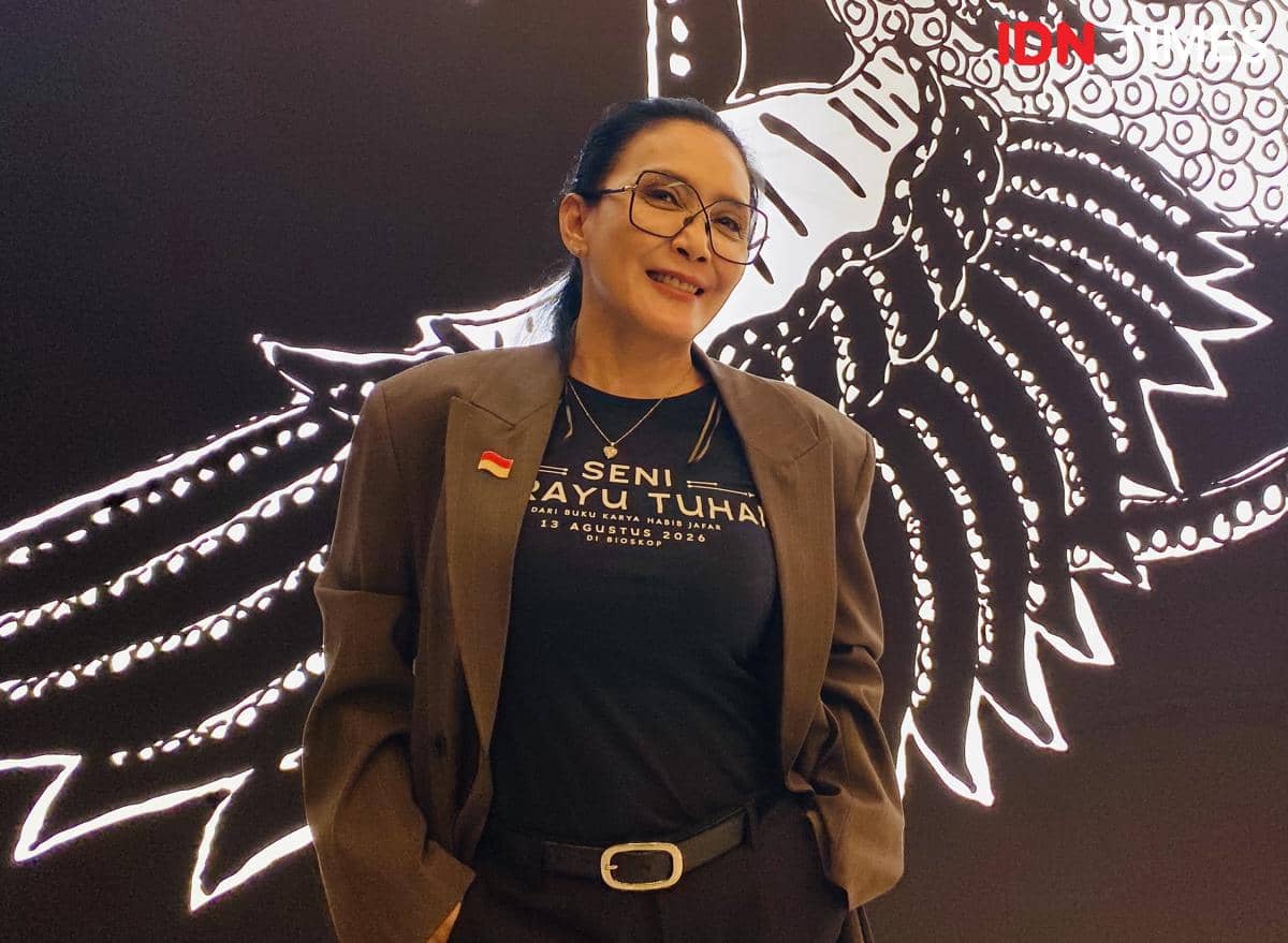 Bintangi Seni Merayu Tuhan, Rieke Diah Pitaloka Cerita Perjalanannya Memeluk Islam di Usia 24