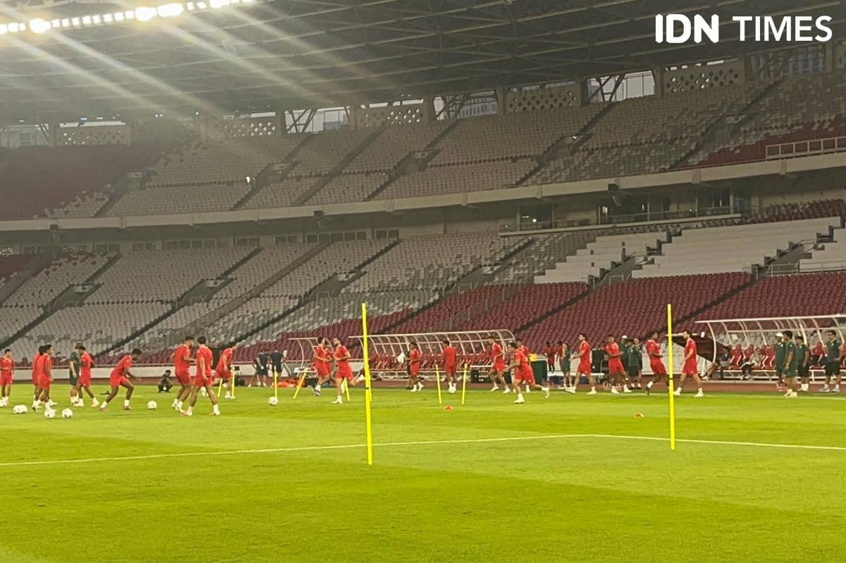 Timnas Indonesia gelar latihan jelang laga Piala AFF 2026 melawan Vietnam di Stadion Utama Gelora Bung Karno (SUGBK), Jakarta pada Minggu, 2