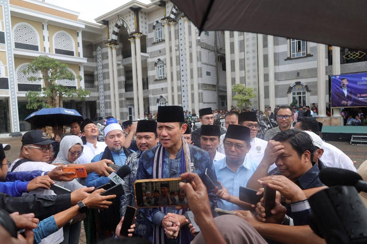 Menko AHY Perintahkan Investigasi Kebakaran KM Mutiara Sentosa 2