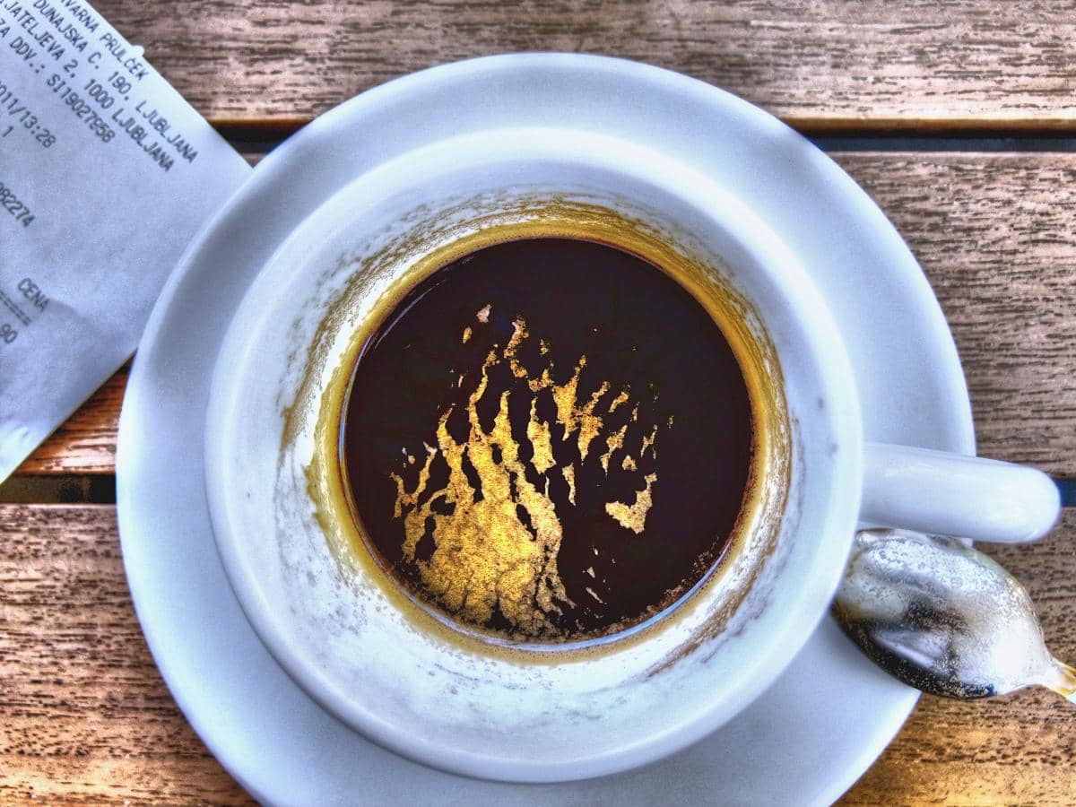 ilustrasi ampas kopi