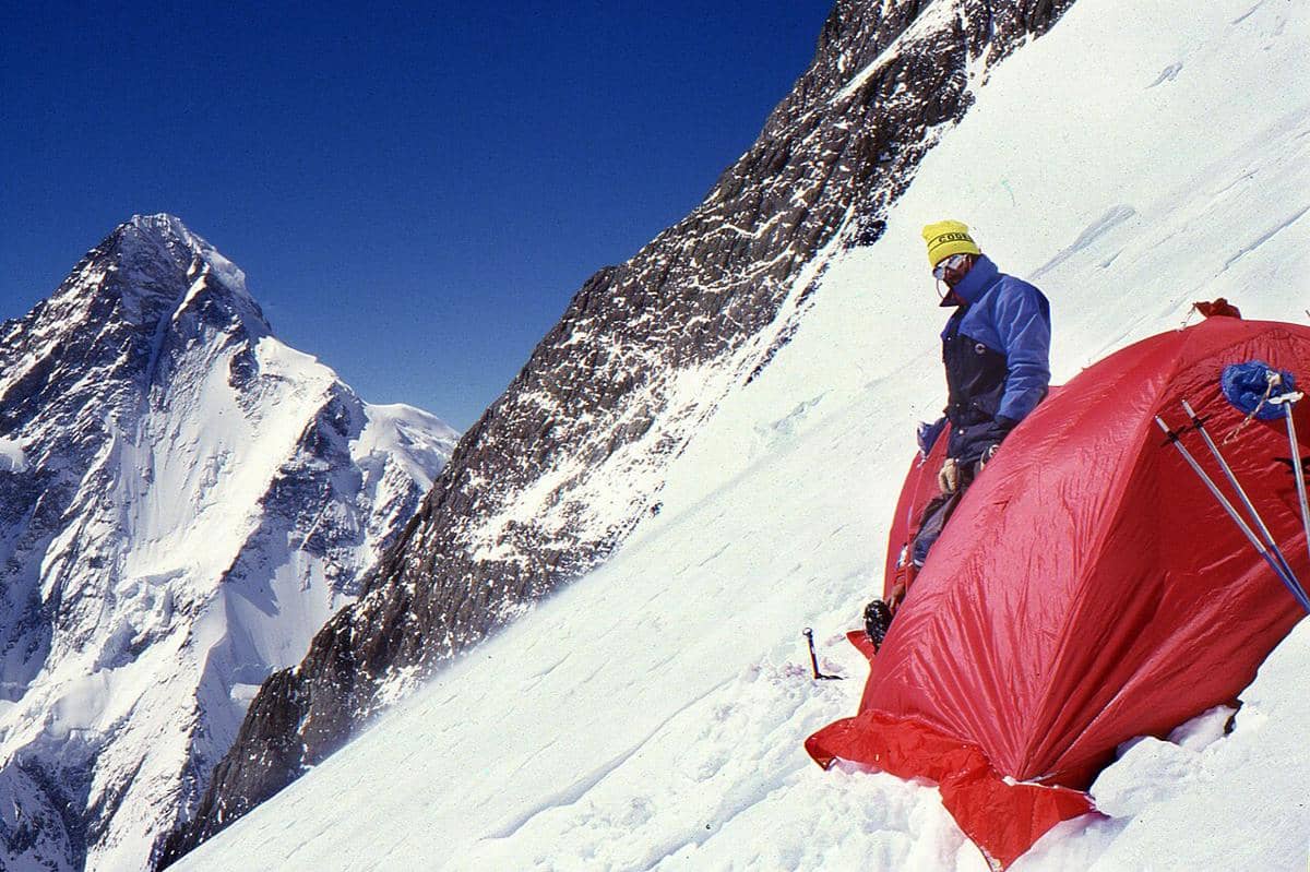 Potret seorang pendaki di Broad Peak 