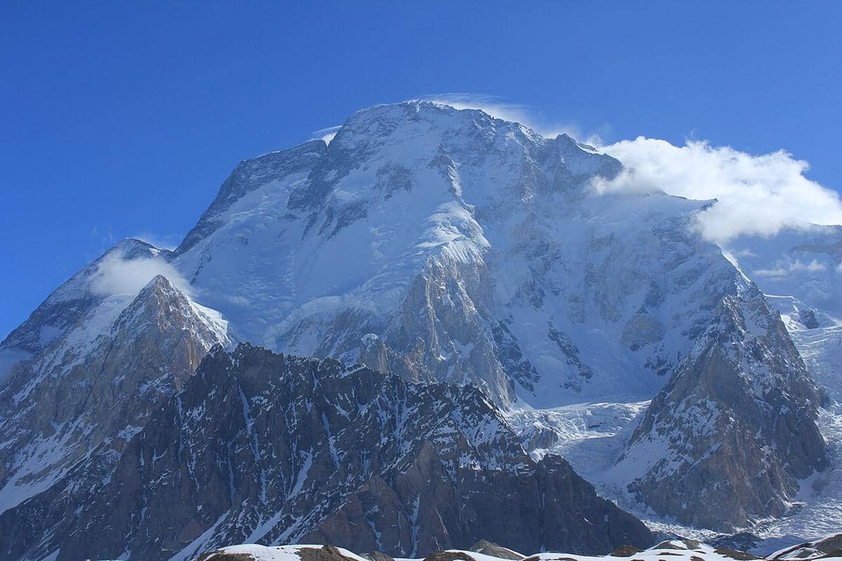 Potret Broad Peak di Pakistan
