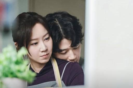 7 Momen Harmonis Keluarga Bo Na di A Bona Fide Killer
