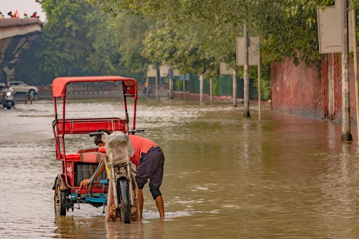Banjir Bandang di India, 14 Orang Tewas