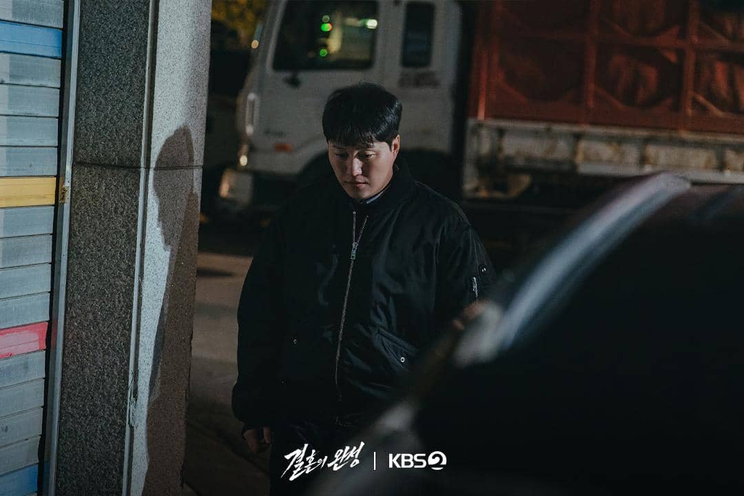 Cuplikan adegan drama The Husband yang diunggah oleh akun Instagram KBS Drama, menampilkan suasana dalam serial.