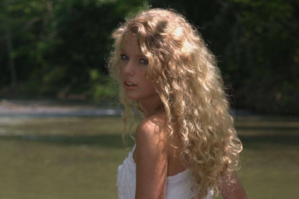 Apakah Album Rekam Ulang Debut Taylor Swift Akan Dirilis?