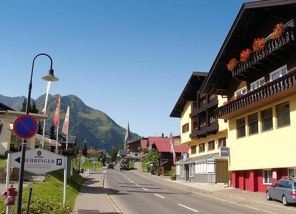 Desa Mittelberg di Austria
