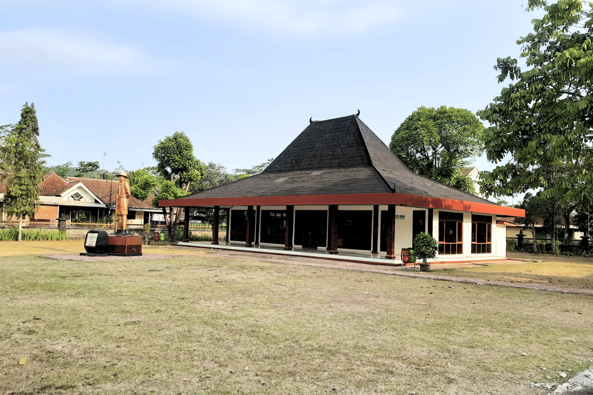 Monumen Tempat Lahir Jenderal Soedirman, Purbalingga