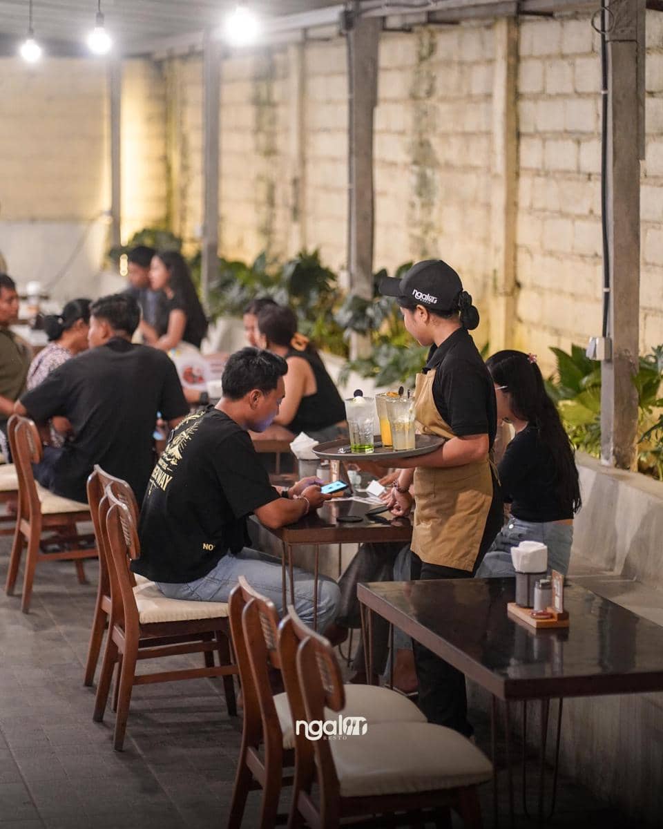 Ngaliir Resto (instagram.com/ngaliir_resto)