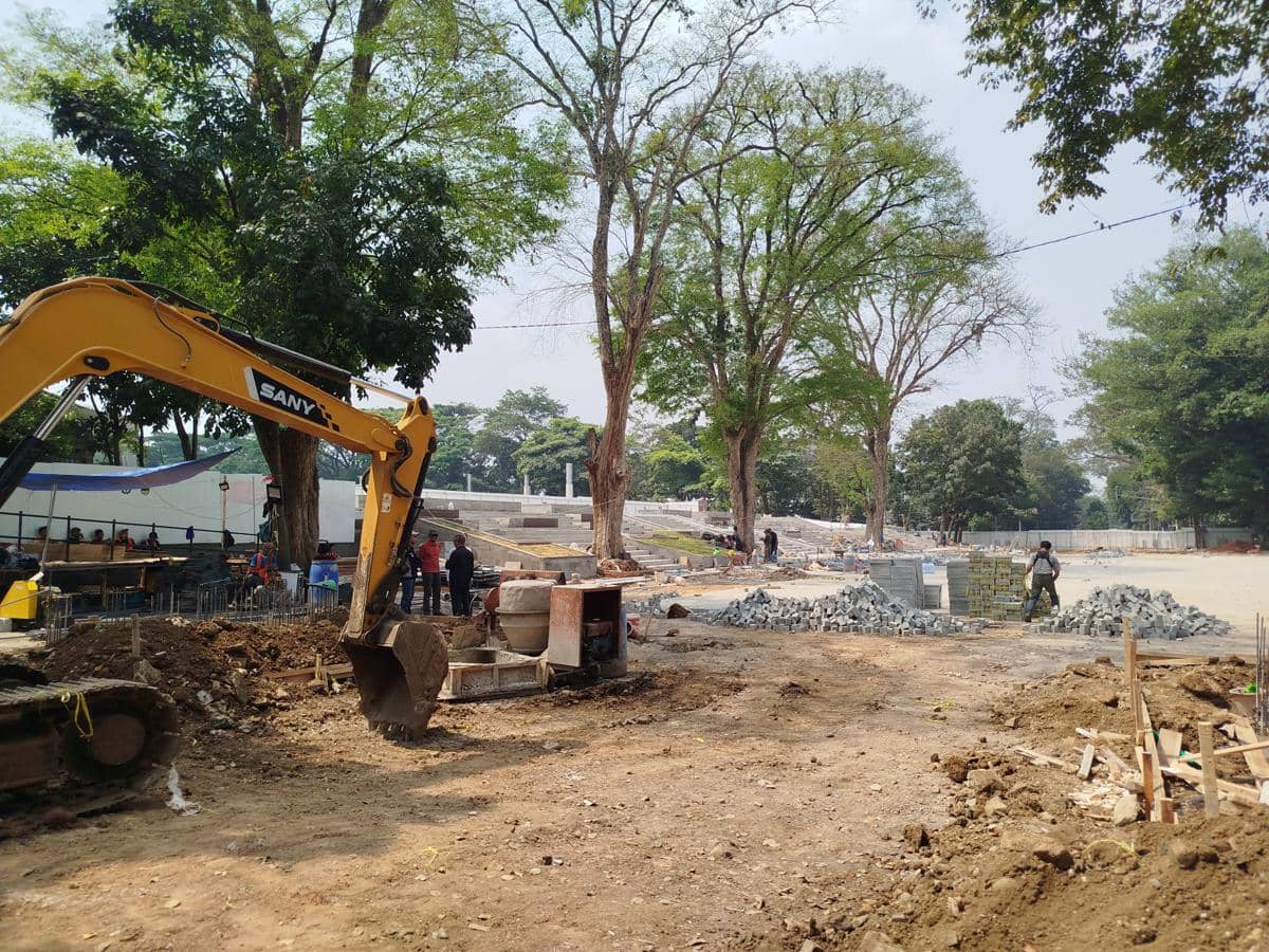 Proyek Penataan Lapangan Gedung Sate-Gasibu Selesai Sebelum 17 Agustus